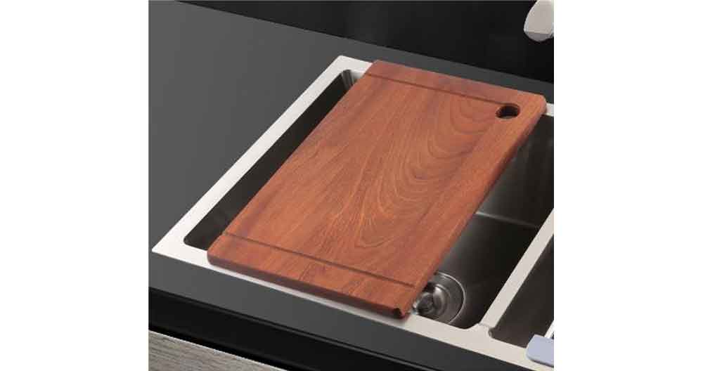 Collapsible Chopping Board with Sink